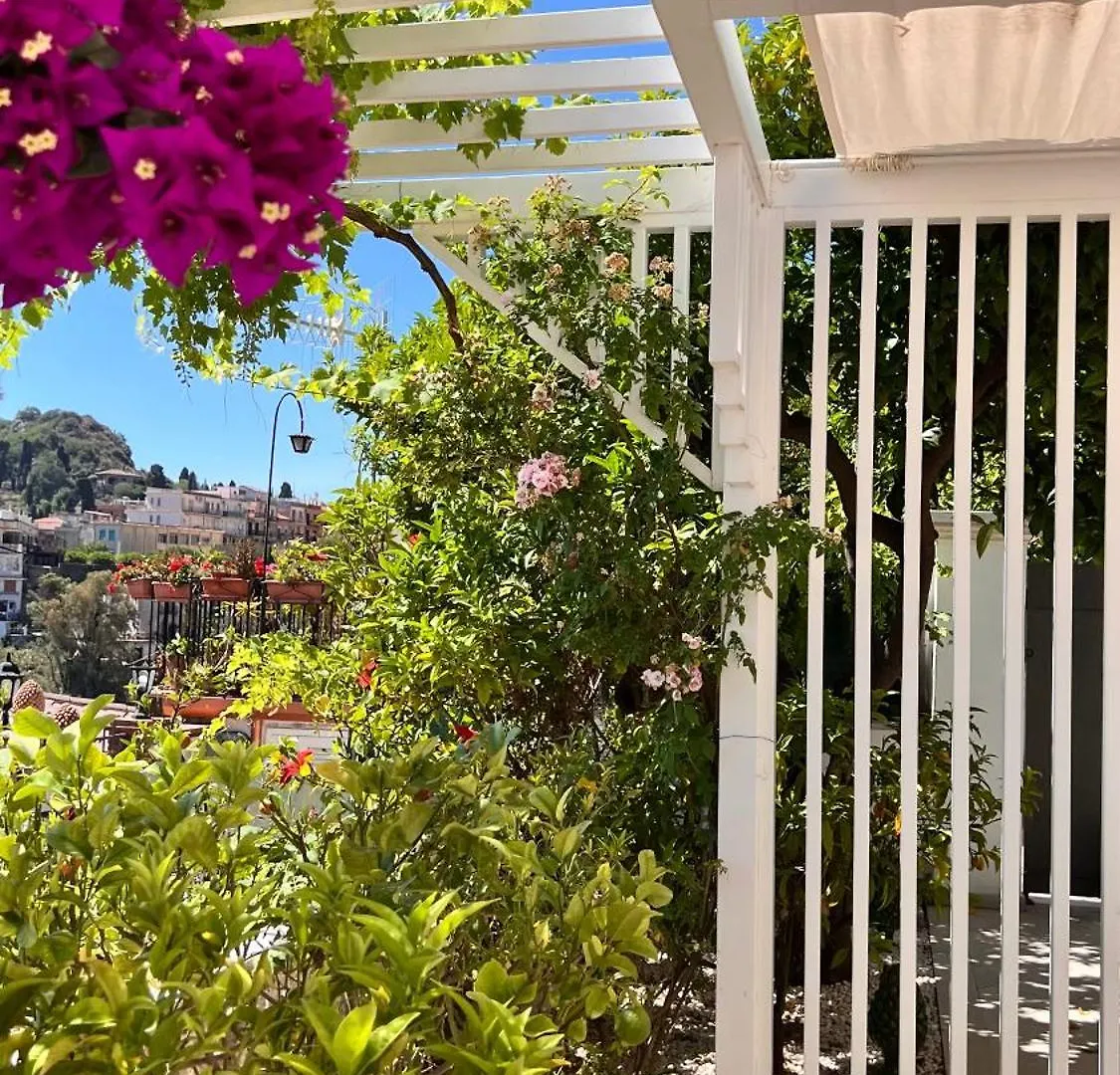 Villa Mediterranea, Taormina, Private Pool & Sea View